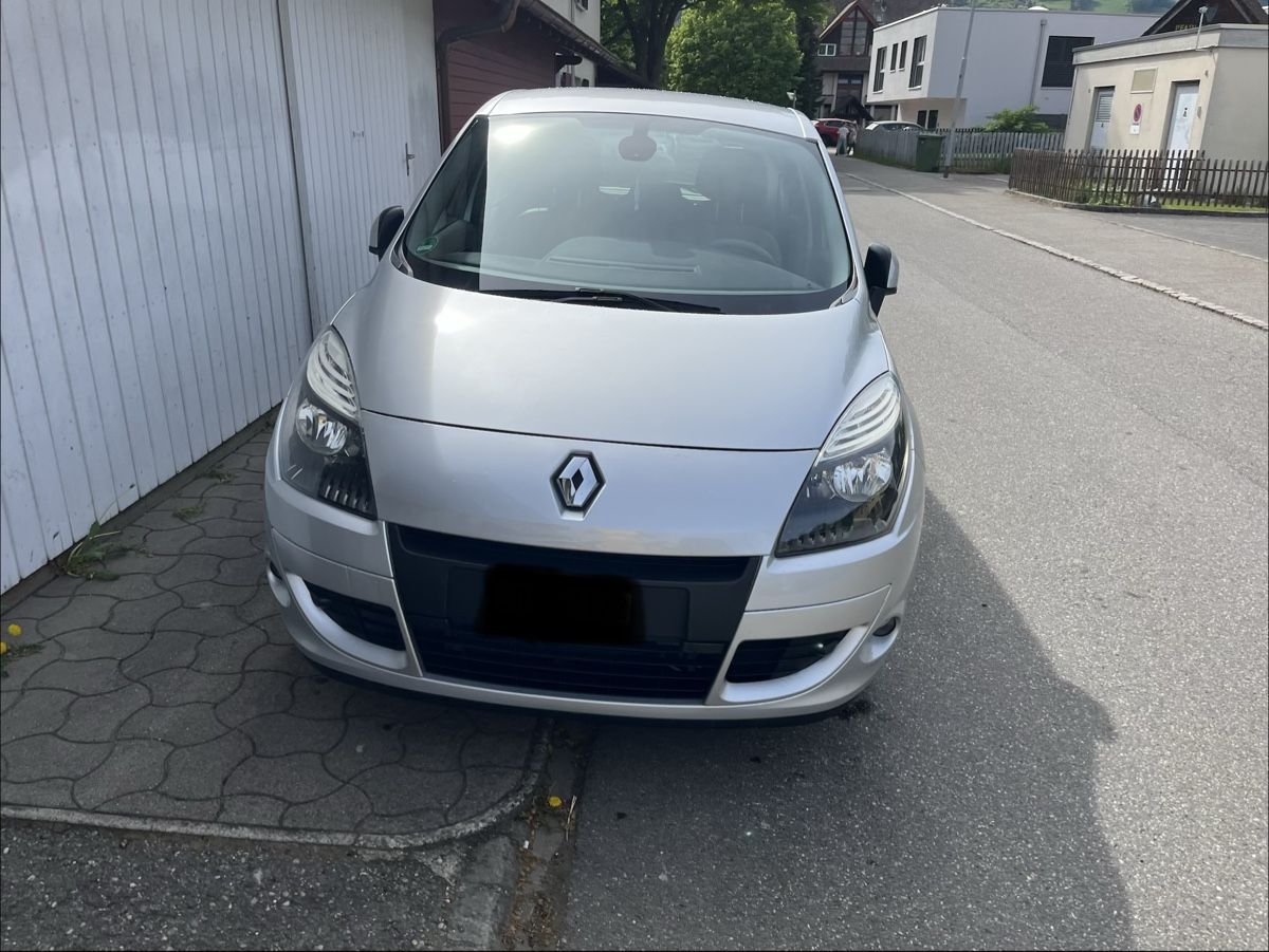 Renault Automobili: Renault Scenic 3 – Usato da oensingen venduto da Gunoo