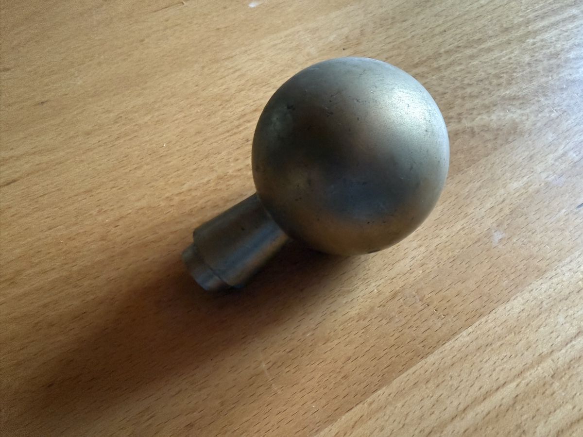 Ferramenta: Türknopf aus Metall  – Usato da Amden venduto da vipernatter 2