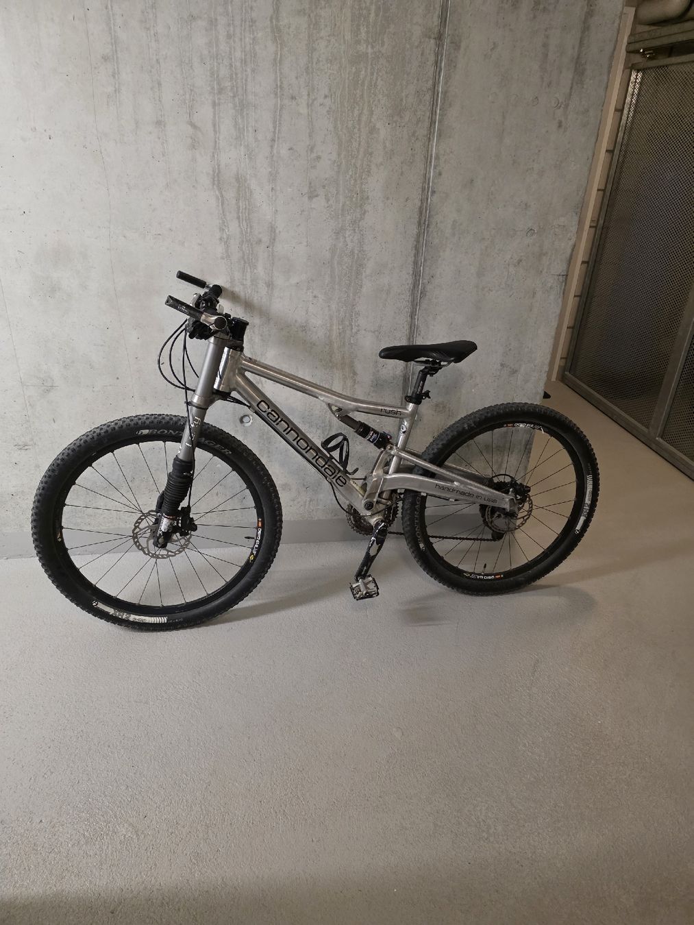 Cannondale Biciclette: Cannondale Rush Fully Mountainbike Lefty – Usato da Safnern venduto da Yaennu