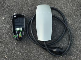 Chargeur Tesla Wall Connector 230/400V 32A 22kW