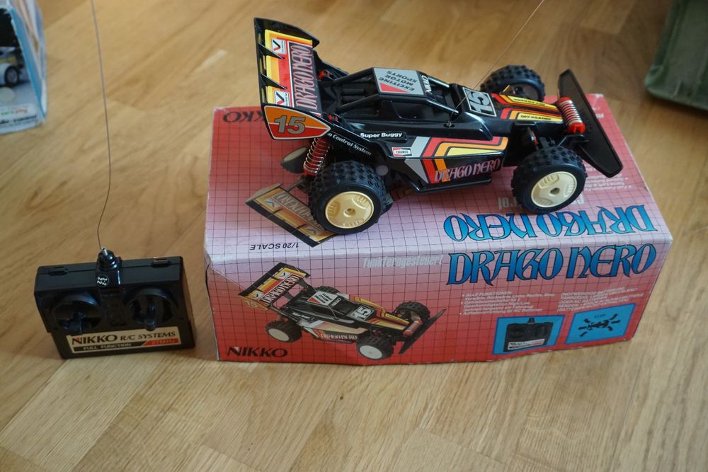 Buggy voiture radiocommandée RC nikko max Super dominator