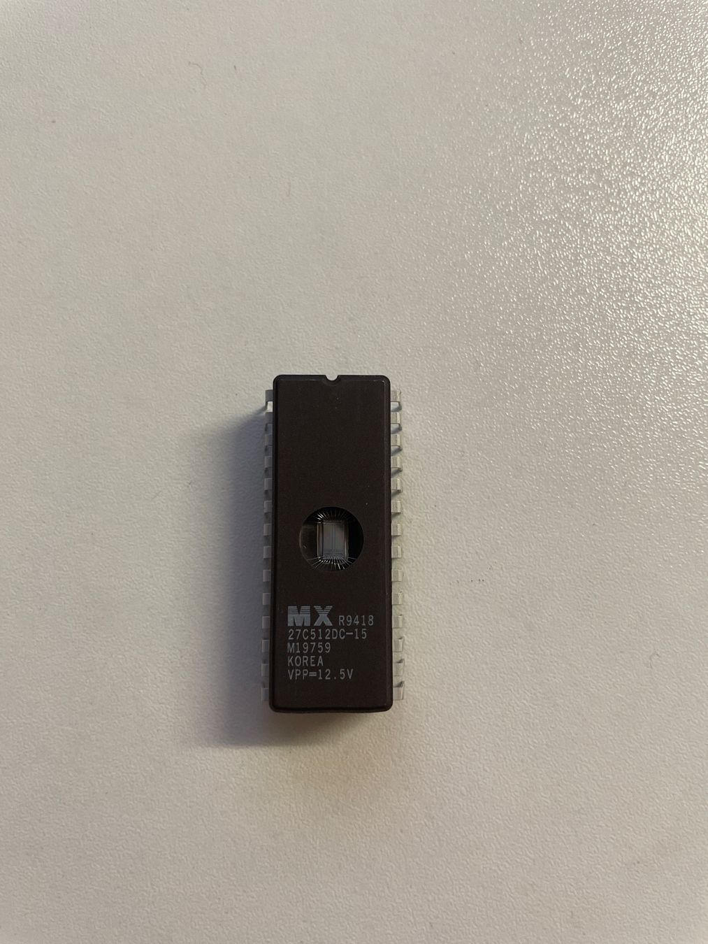 Componenti elettronici: Macronix MX27C512DC-15 UV-EPROM 512Kbit CDIP-28 Keramik – Nuovo (secondo la descrizione) da Eichberg venduto da chr_6kgp