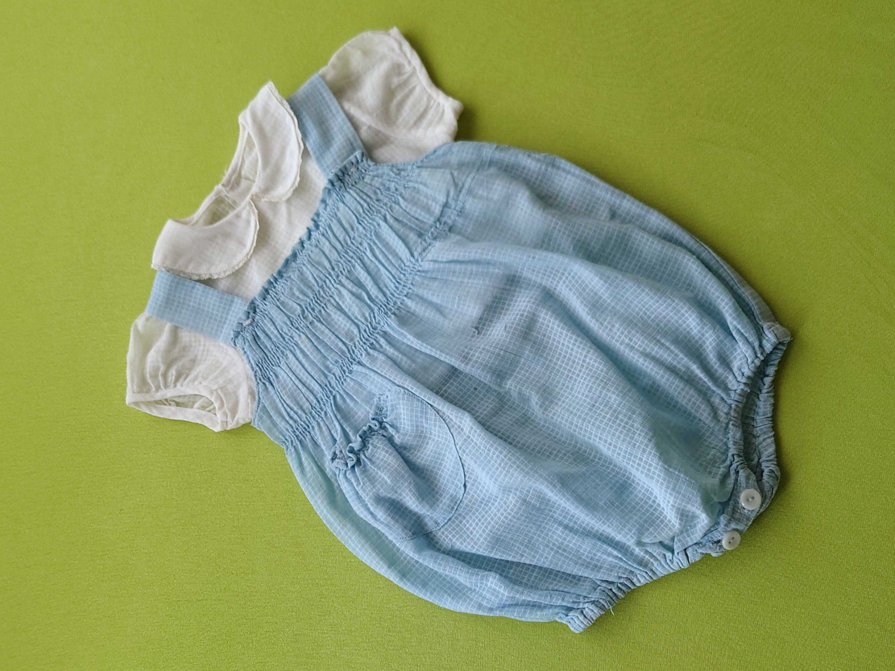 Vestiti & Gonne: Zwei Nostalgie Sommer "Chleidli" – Usato da Pfäffikon SZ venduto da truek