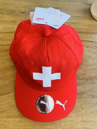 Puma Cap Schweiz rot, Neu mit Etikett, One Size OSFA