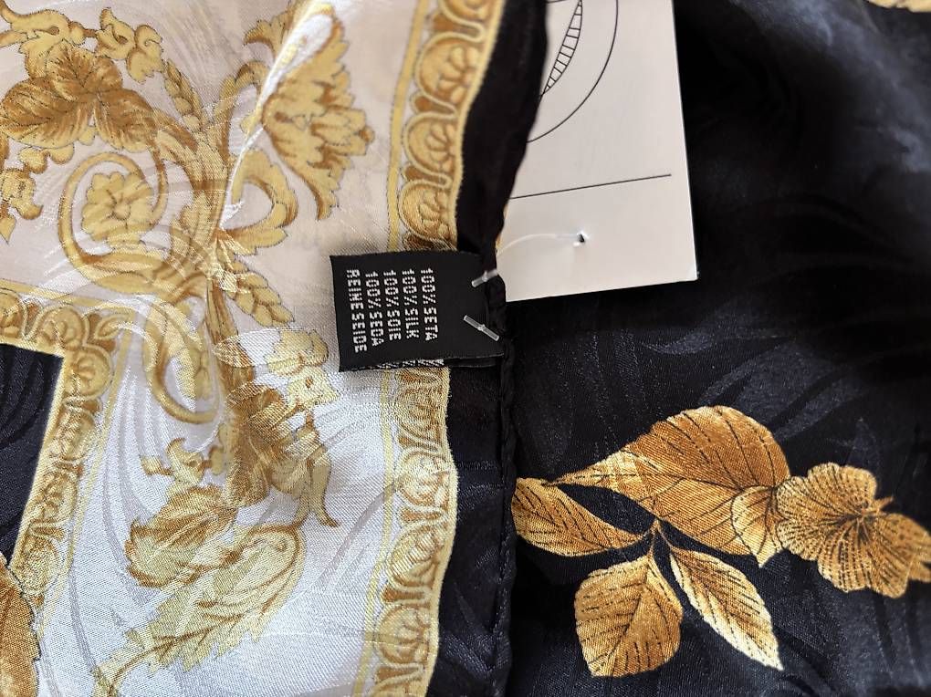 Foulard & Sciarpe: Seidenfoulard  – Usato da Pfungen venduto da Chris12345678 2