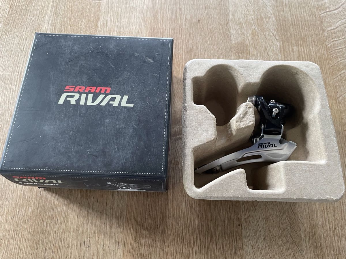 Sram Pezzi di ricambio: Sram Rival front Dérailleur  – Nuovo e nell'imballaggio originale da Chesalles sur Oron venduto da cajealti