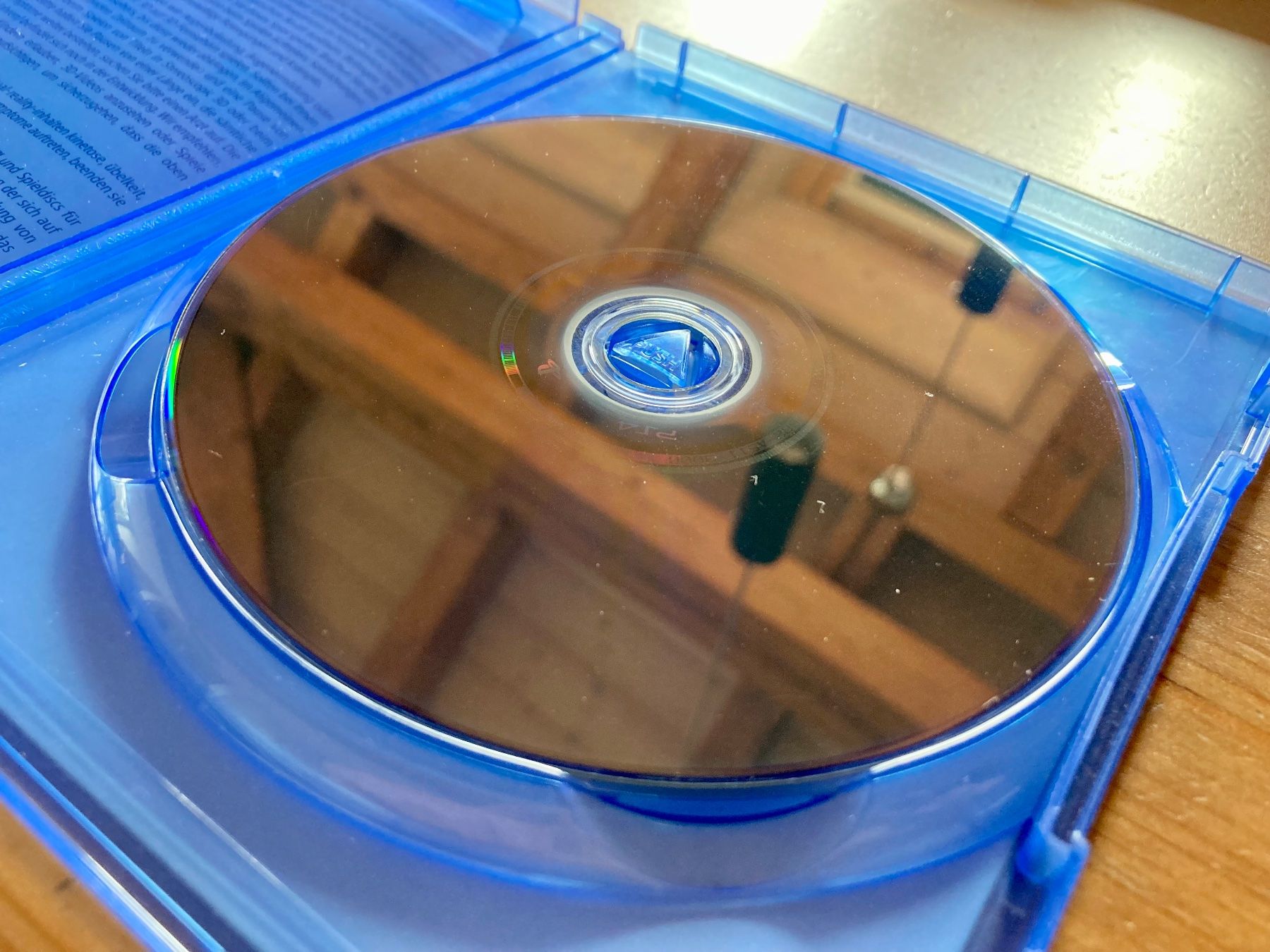 Sony Giochi: ARK: Survival Evolved - PS4 – Usato da Zürich venduto da Djmotionch 2