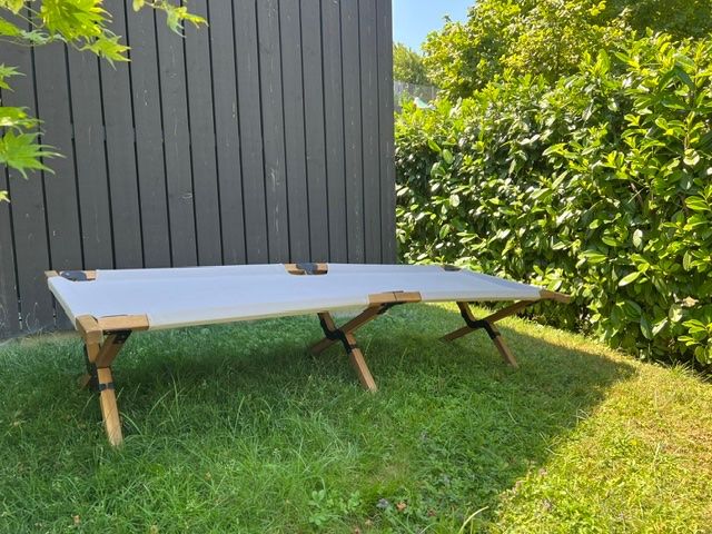 Liegen & Liegestühle: Feldbett - Sonnenliege - Liegebett – Gebraucht aus Burg im Leimental von Anna_Wiener 1