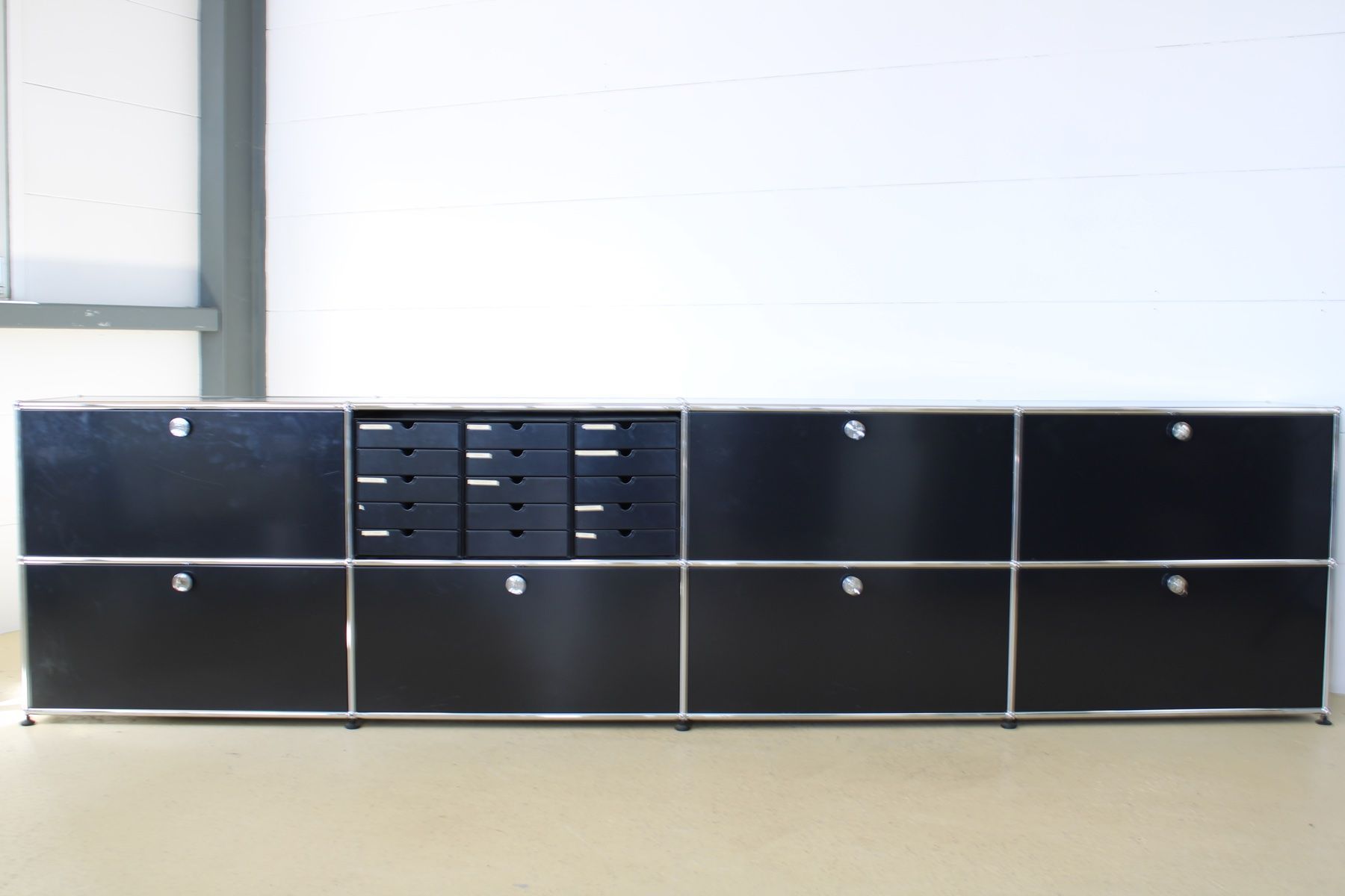 USM Cassettiere: Schönes USM Sideboard – Usato da Meinisberg venduto da atelier_TILIJA 3