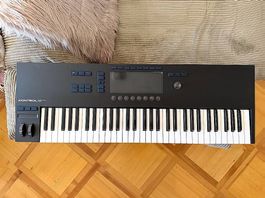 Native Instruments Kontrol S61 MK3 inkl. Netzteil + Garantie