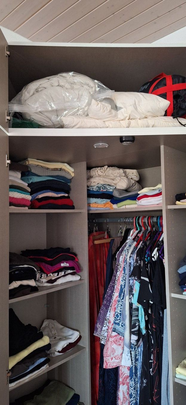 Schränke: armoire d'angle / dressing, blanche – Gebraucht aus Lussery-Villars von pousinete02 2