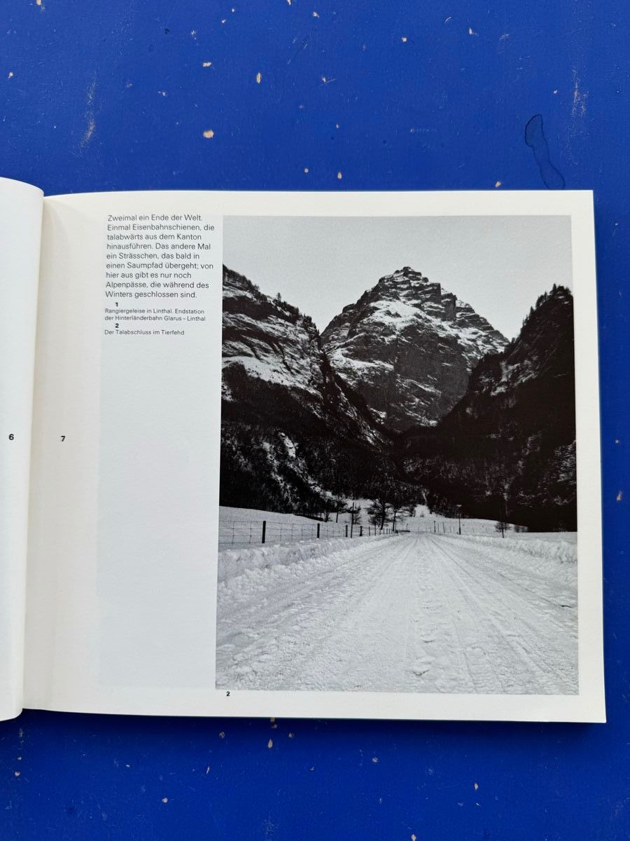 Libri: Die Schiene öffnet ein Tal. 100 Jahre Eisenbahn im Glarnerla – Usato da Adliswil venduto da buch_und_kunst 2