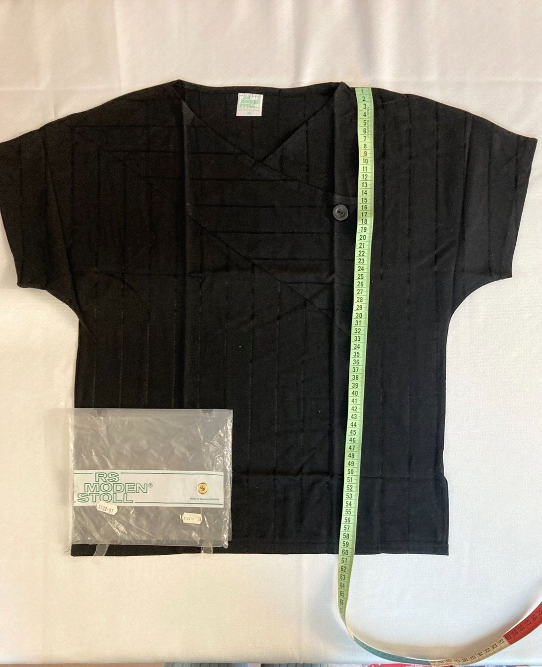 T-shirt: T`shirt – Nuovo e nell'imballaggio originale da Balsthal venduto da dasesaro