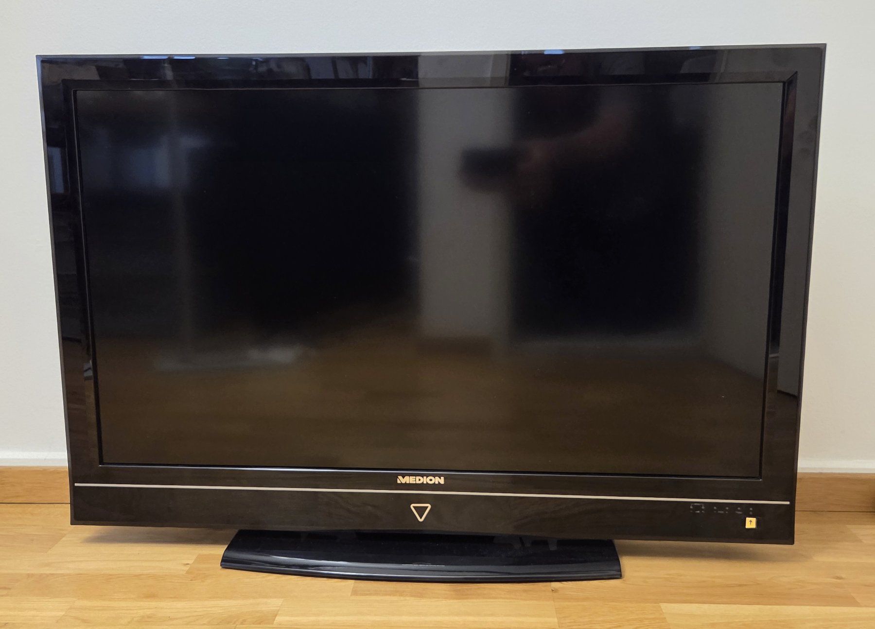 Televisori: Fernseher 42" Zoll 107cm – Usato da Kriens venduto da 1mars10