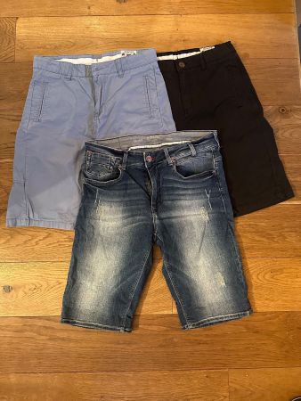 3 kurze Hosen (1x Petrolind, 2 x H&M) Gr. M