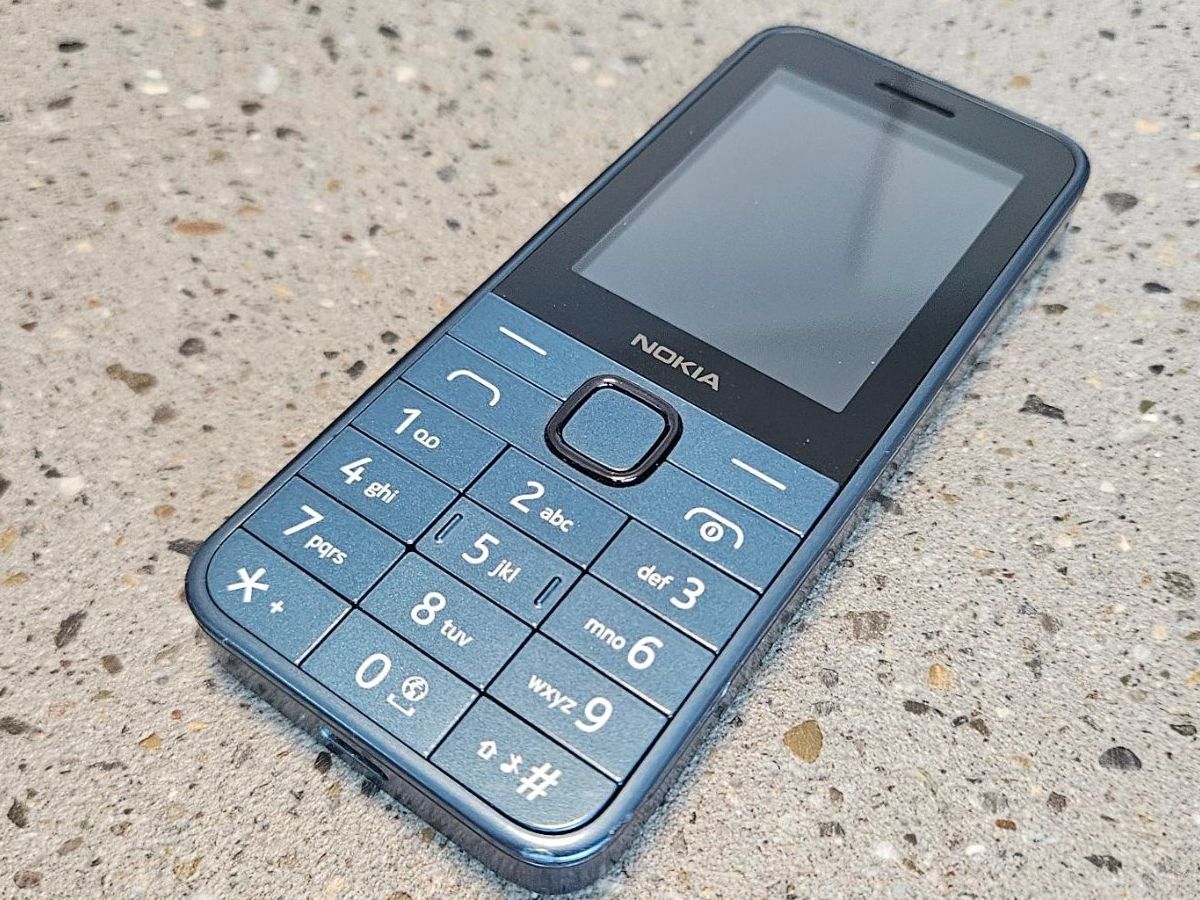 Nokia Telefoni cellulari / Smartphones: Nokia 225 4G Tastenhandy – Usato da Hedingen venduto da mar_zdx9