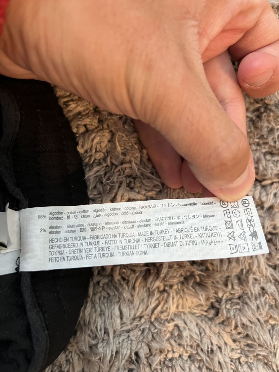 Zara Hosen: Zara Shorts schwarz – Neu (gemäss Beschreibung) aus Herisau von ogkosta 4