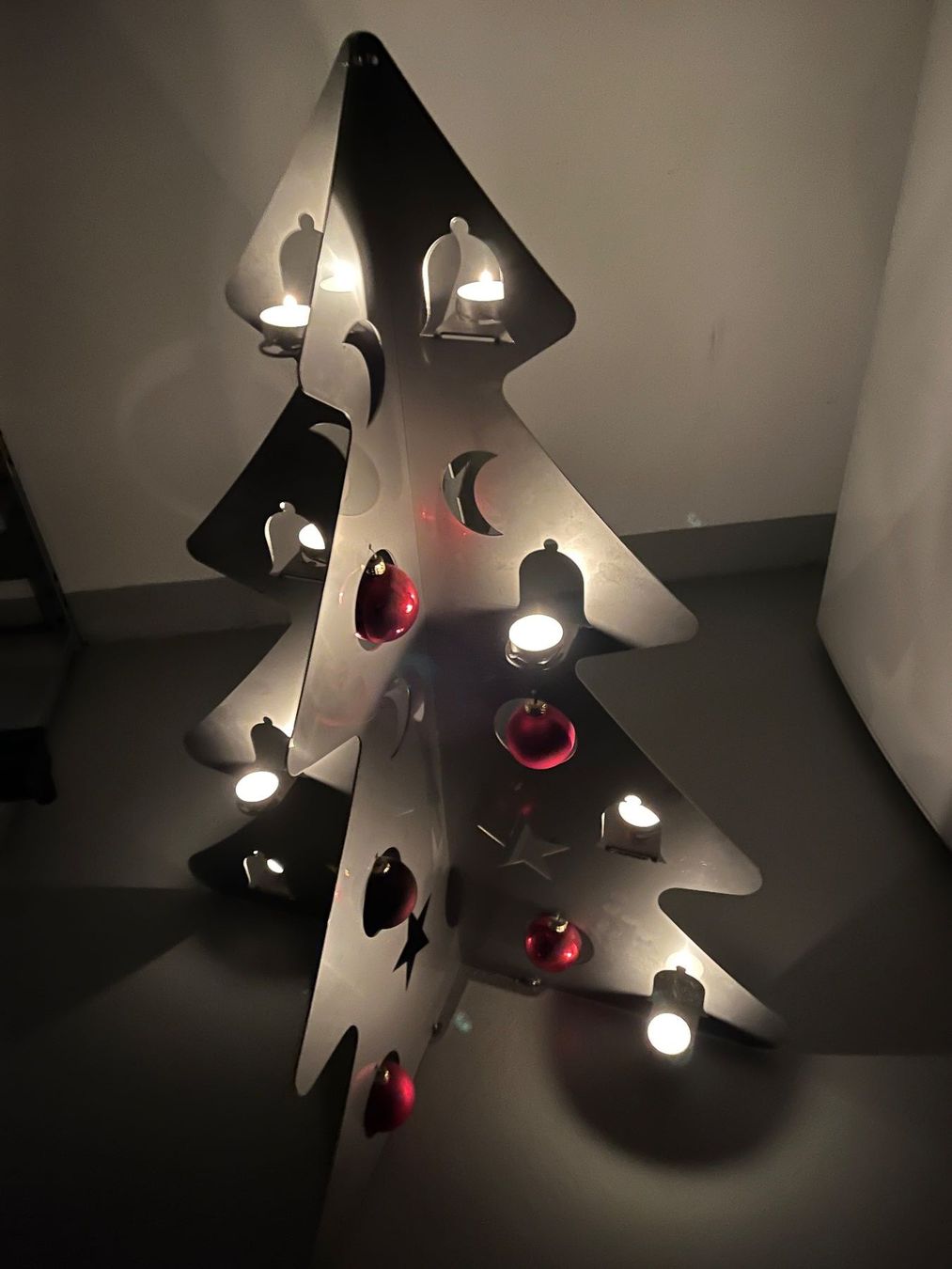 Toutes les décorations: Einmaliger Edelstahl Christbaum – Neuf (Voir description) à Balgach par Olieto