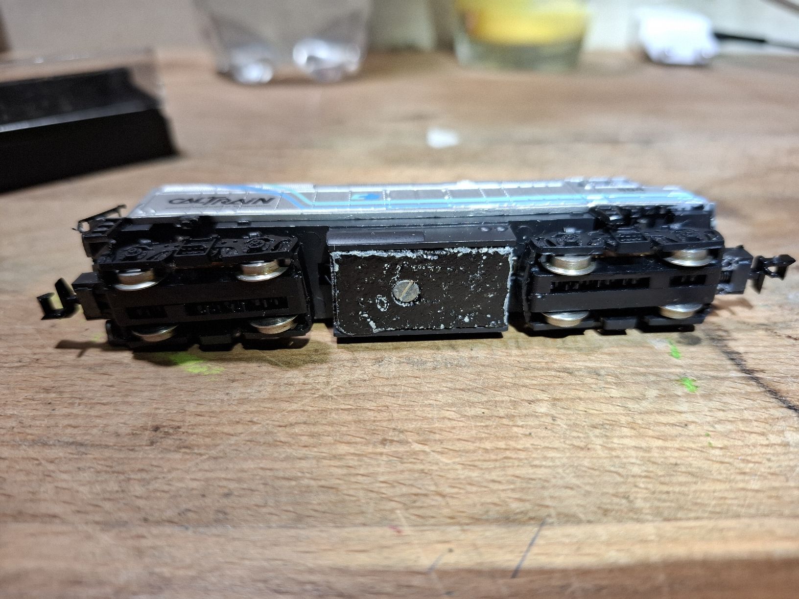 Modellini di ferrovie: Spur N Diesellok Caltrain – Difettoso da Flaach venduto da maniv6 2