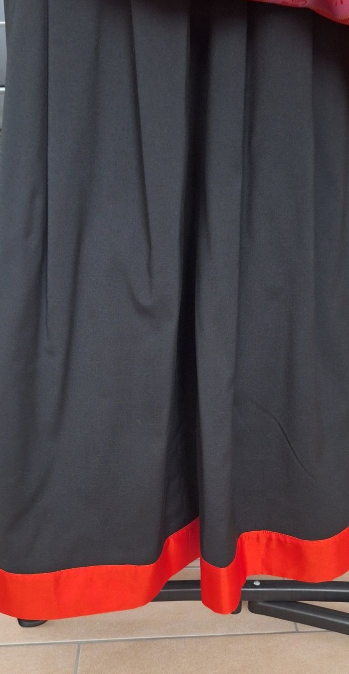 Robes: Dirdl – D'occasion à Schübelbach par Mamime 1