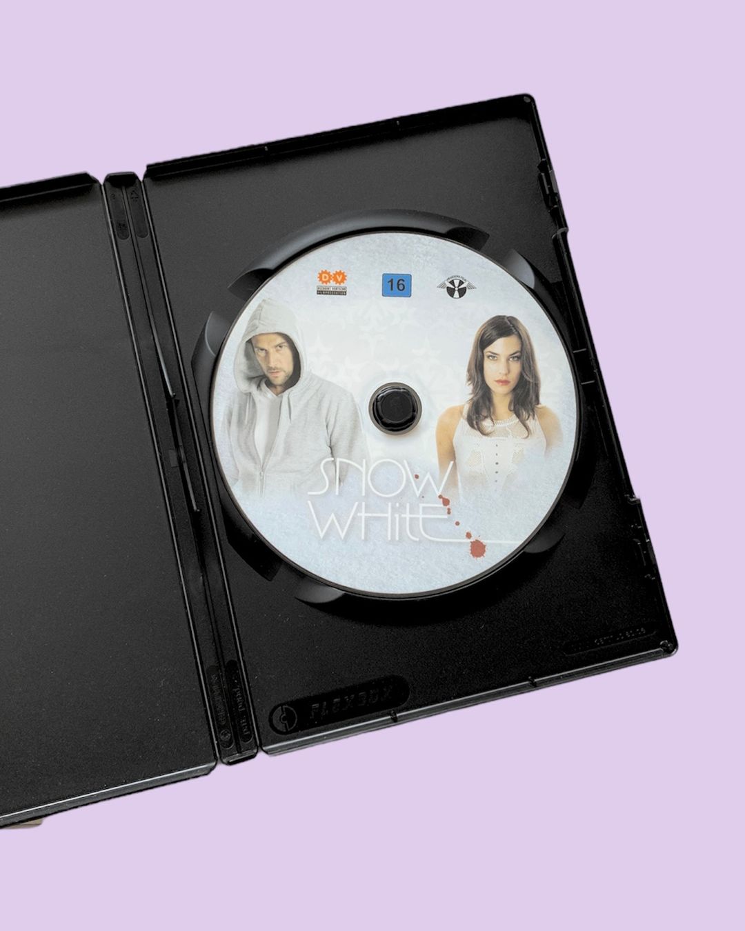 Tous les DVDs: "Snow white" DVD – D'occasion à Basel par demonbaby2222 1