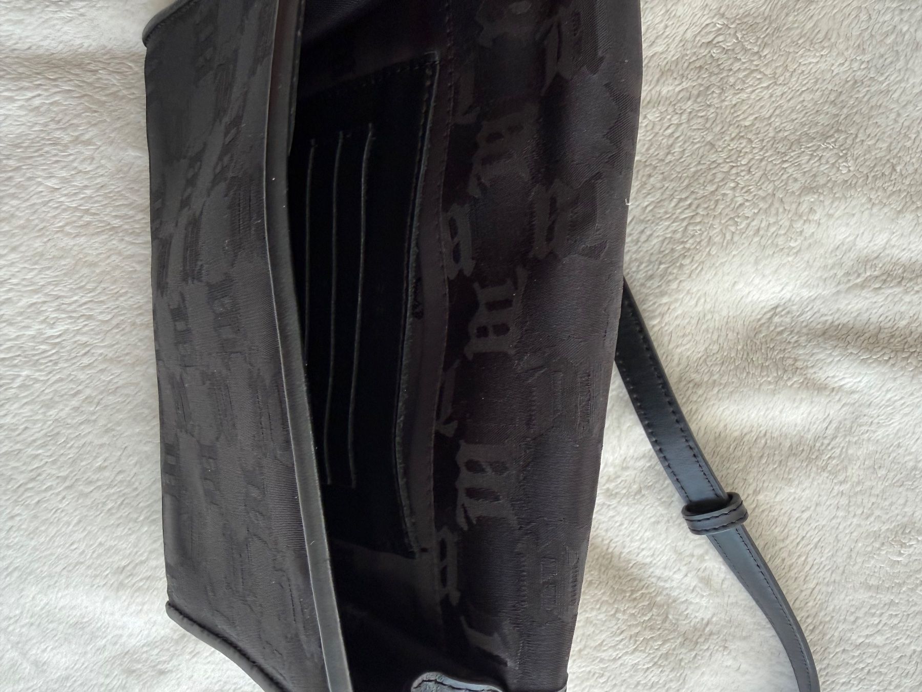 Sacs: MISBHV Monogram Shoulder Bag Schwarz – Neuf (Voir description) à Liestal par ant_c2j9 7