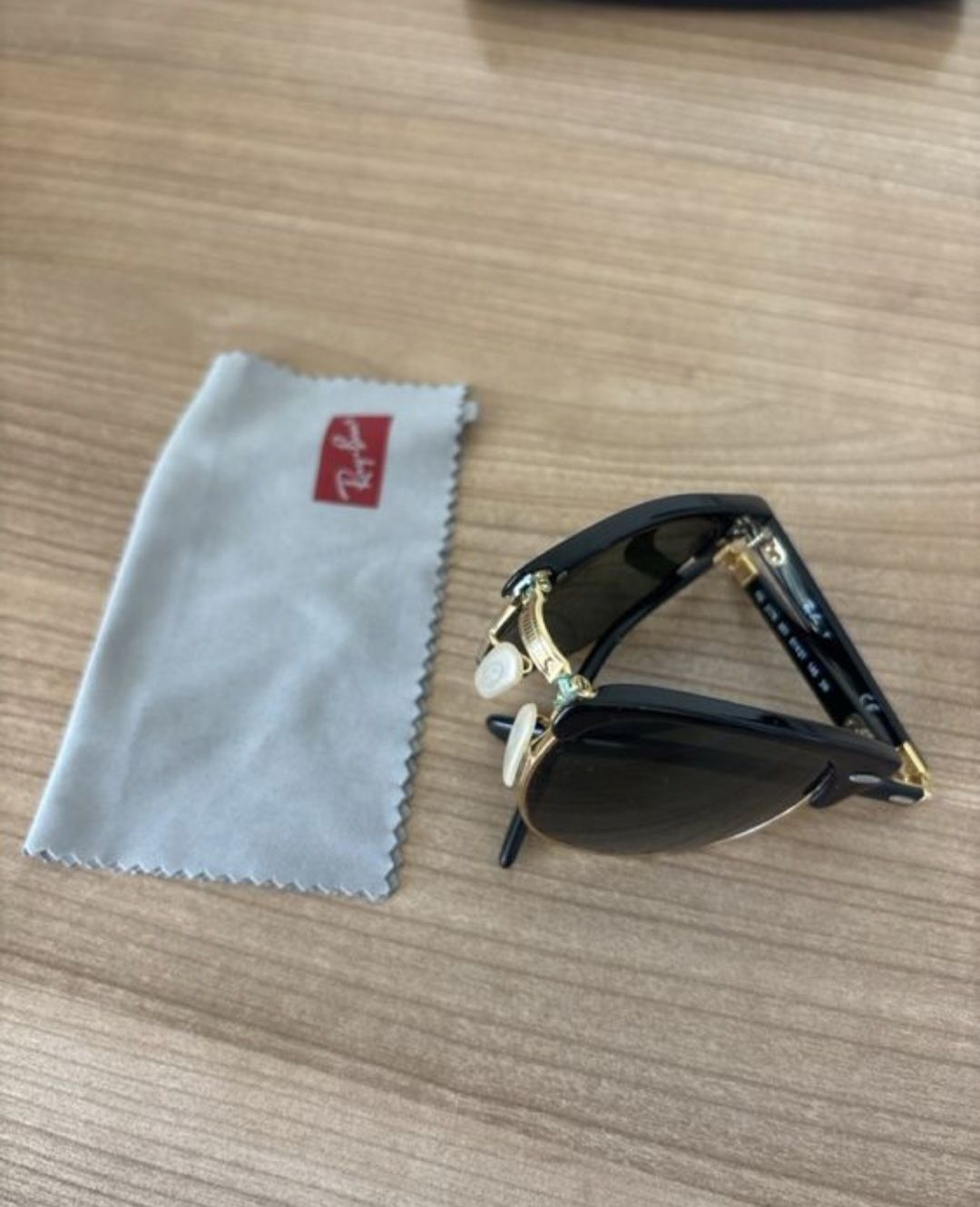 Ray-Ban Lunettes & Verres: Rayban Clubmaster Sonnenbrille – D'occasion à Benglen par Janine_25 3