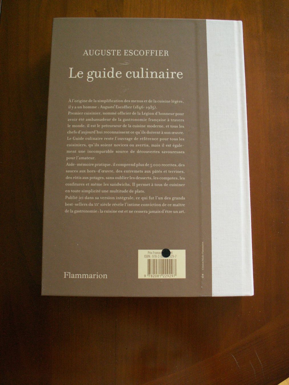 Libri: Auguste Escoffier, guide culinaire (éd. 2009) – Nuovo (secondo la descrizione) da Le Grand-Saconnex venduto da Lanine01 1