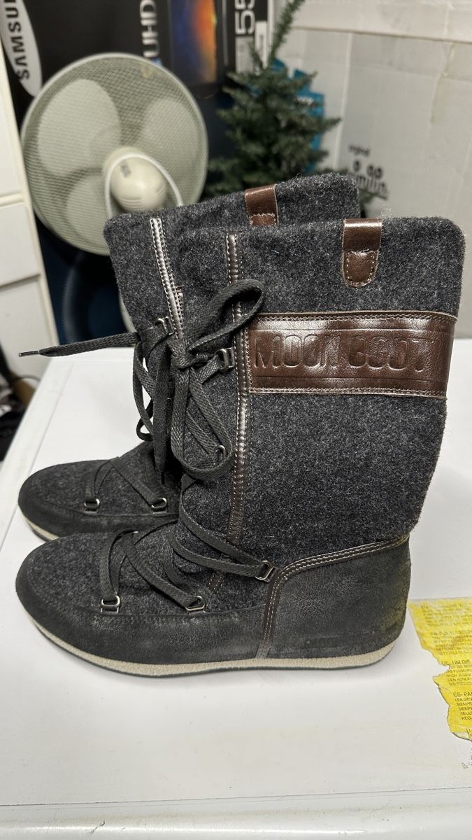Moon Boot Chaussures femmes: Moon Boot Winterstiefel Gr. 38 warm & bequem – D'occasion à Zürich par Rammis 1