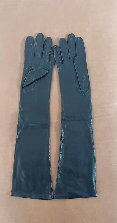 Navyboot Handschuhe & Handstulpen: guanti in pelle eleganti neri NAVYBOOT – Gebraucht aus Gandria von mar_5yvs 2