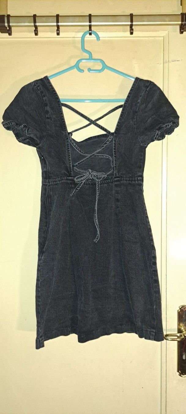 Hollister Vestiti: Jolie robe jeans noire – Usato da Genève venduto da Axelle333 3