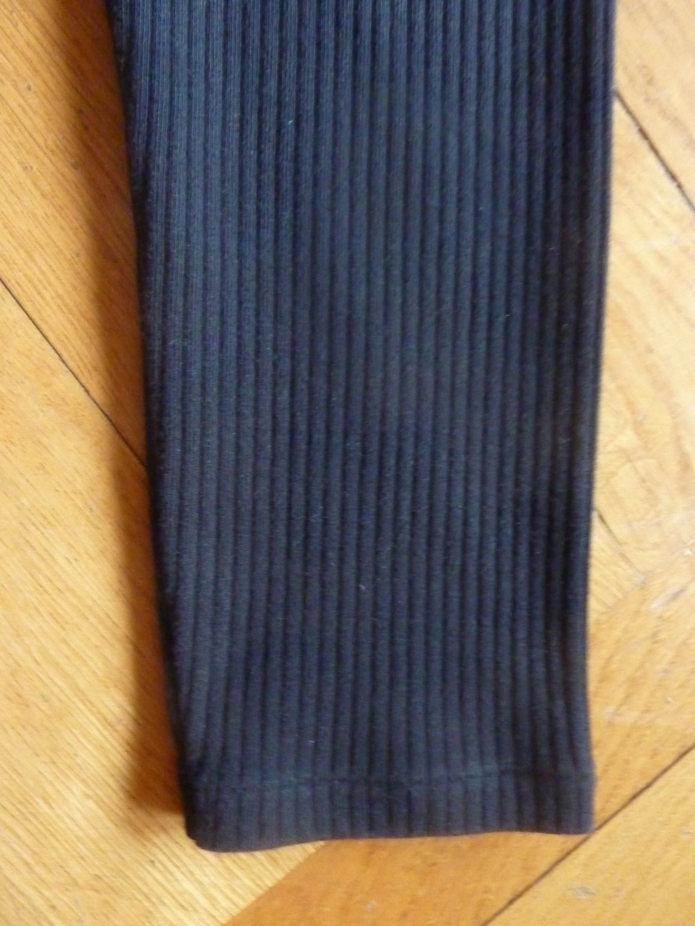 Hanro Maglioni & Felpe: Dunkelblaues Feinstrick Oberteil/Pullover, HANRO S 34/36 – Nuovo (secondo la descrizione) da Waldstatt venduto da Kananaskis1 4