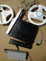 Console Wii + 2 volants + manette + accessoires