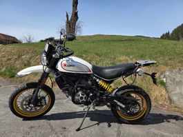 Ducati scrambler desert sledge
