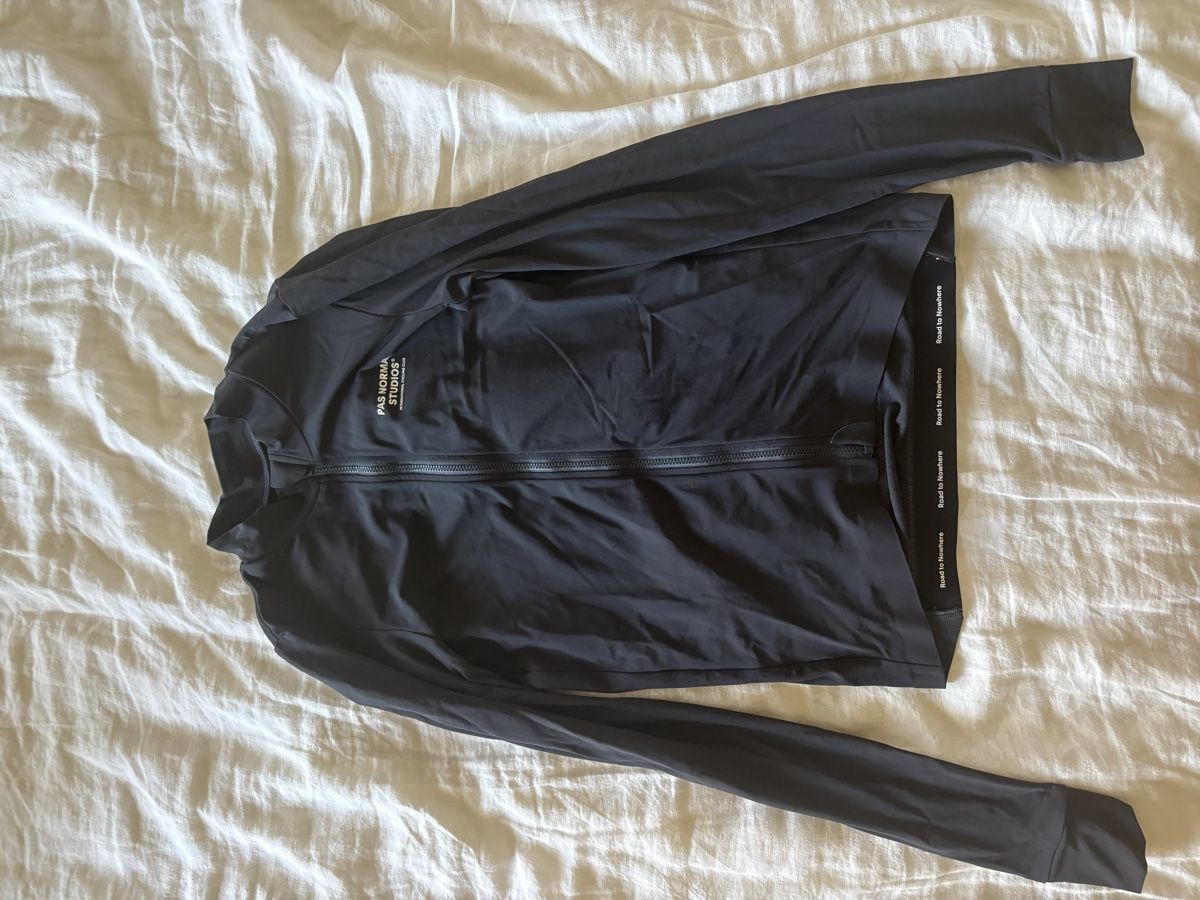 Pas Normal Studios Canottiere & Pantaloni: Pas Normal Studios Mechanism Long Sleeve Jersey schwarz M – Usato da Bern venduto da sam_c78d 1