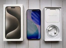 iPhone 15 Pro Max (512GB) Akku 100%