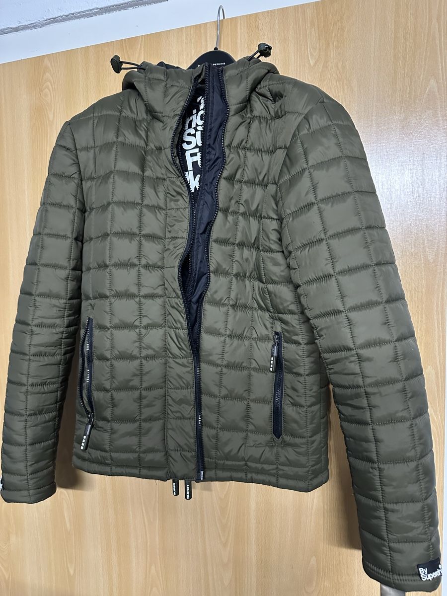 Superdry Giacche: Superdry Fuji Steppjacke, Grösse S, Frühling – Nuovo (secondo la descrizione) da Zollikofen venduto da Akshy 1