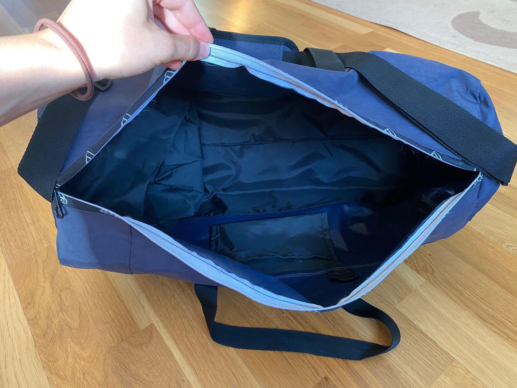 Adidas Taschen: Sporttasche Adidas – Gebraucht aus Wildberg von san_8m25 4