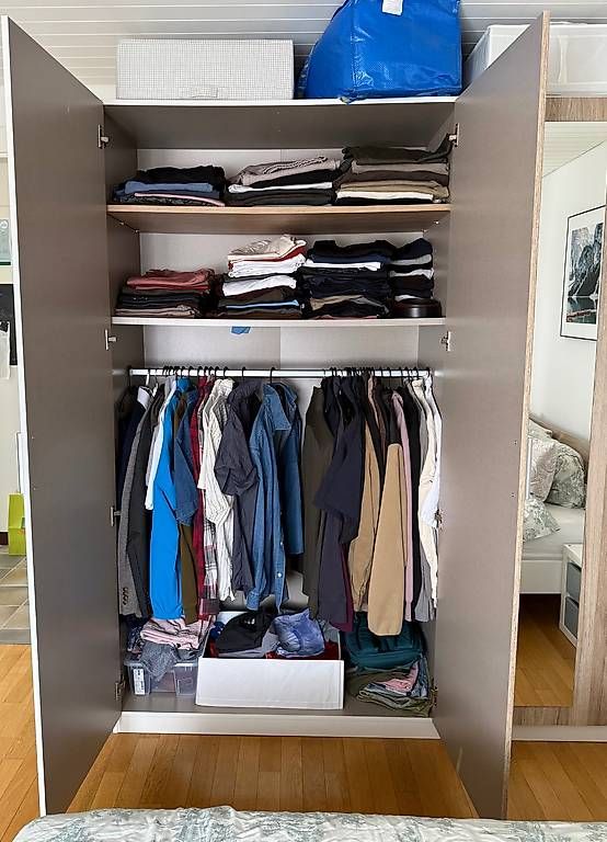 Armadi: Wardrobe Kleiderschrank – Usato da Zürich venduto da authenticmonkey 1