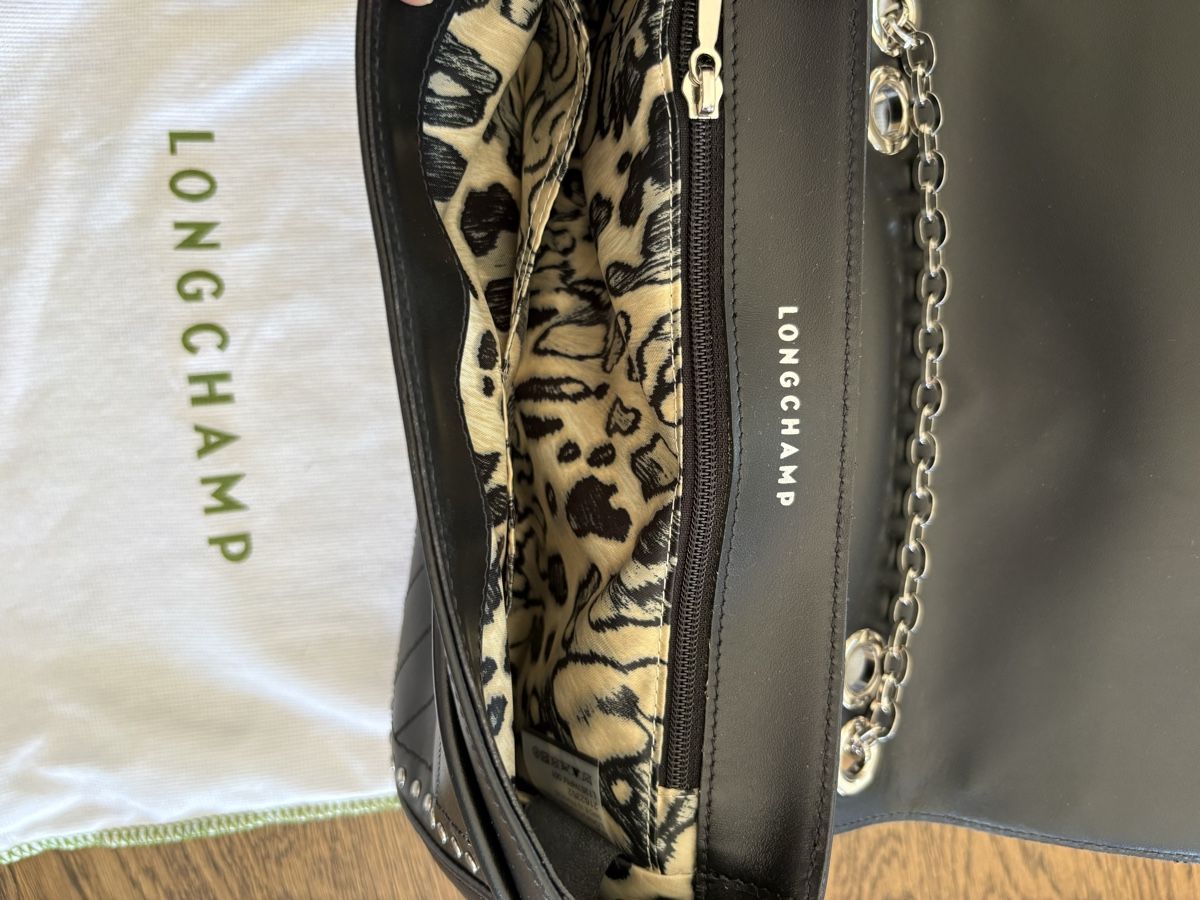 Longchamp Sacs femmes: Longchamps Amzone Black leather handbag – D'occasion à Allaman par Bertie555 3
