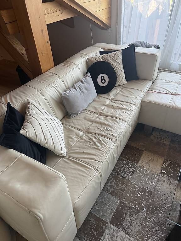 Sofas: Echtleder Sofa-Set  2 Sofas + Longchair  – Gebraucht aus Zug von sta_5j69 1