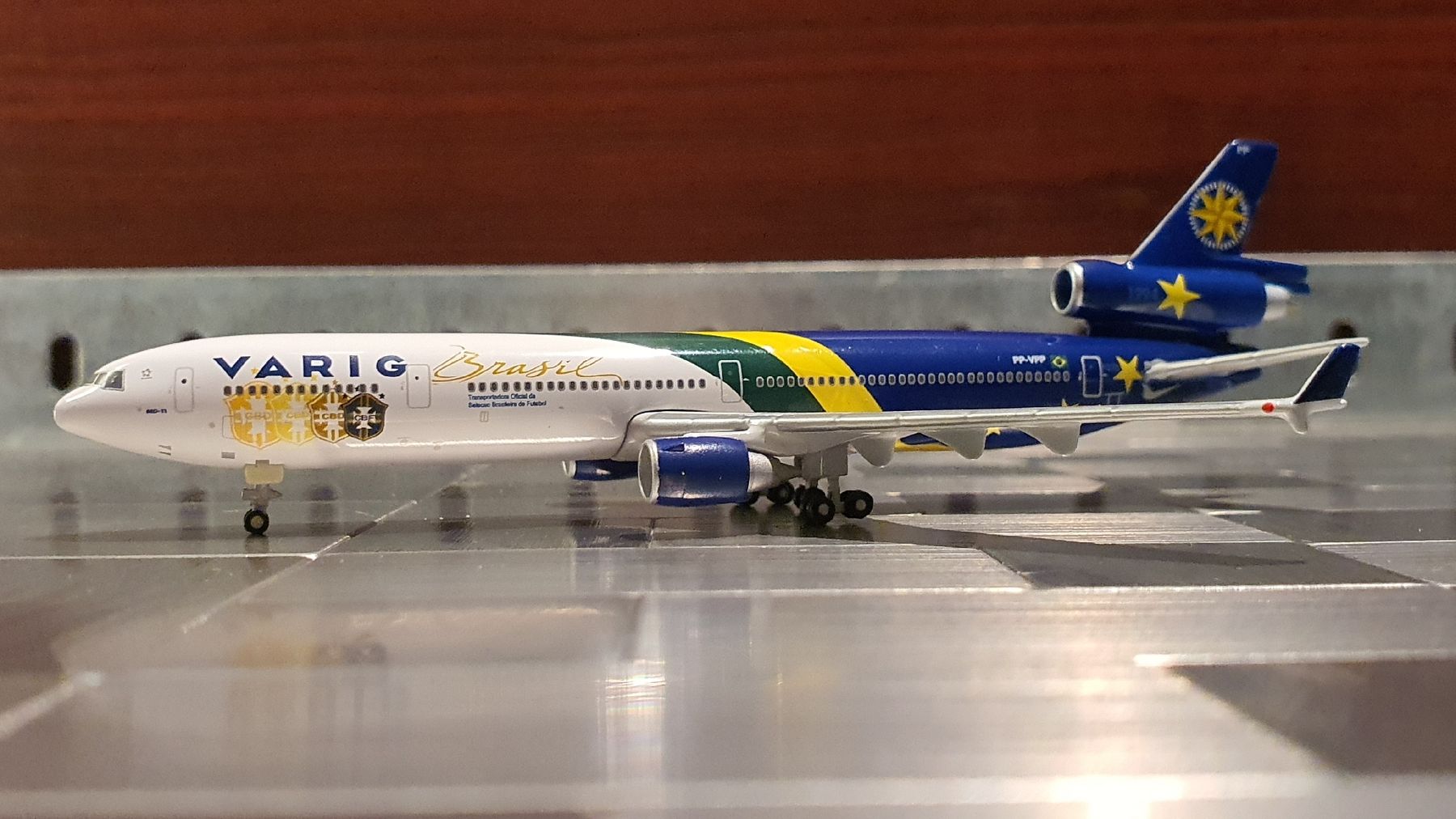 Schuco Modellbausätze & Standmodelle: SCHUCO MCDONNELL DOUGLAS DIE CAST PRECISION MODEL 1:500 – Gebraucht aus Männedorf von Modellbau-wyss