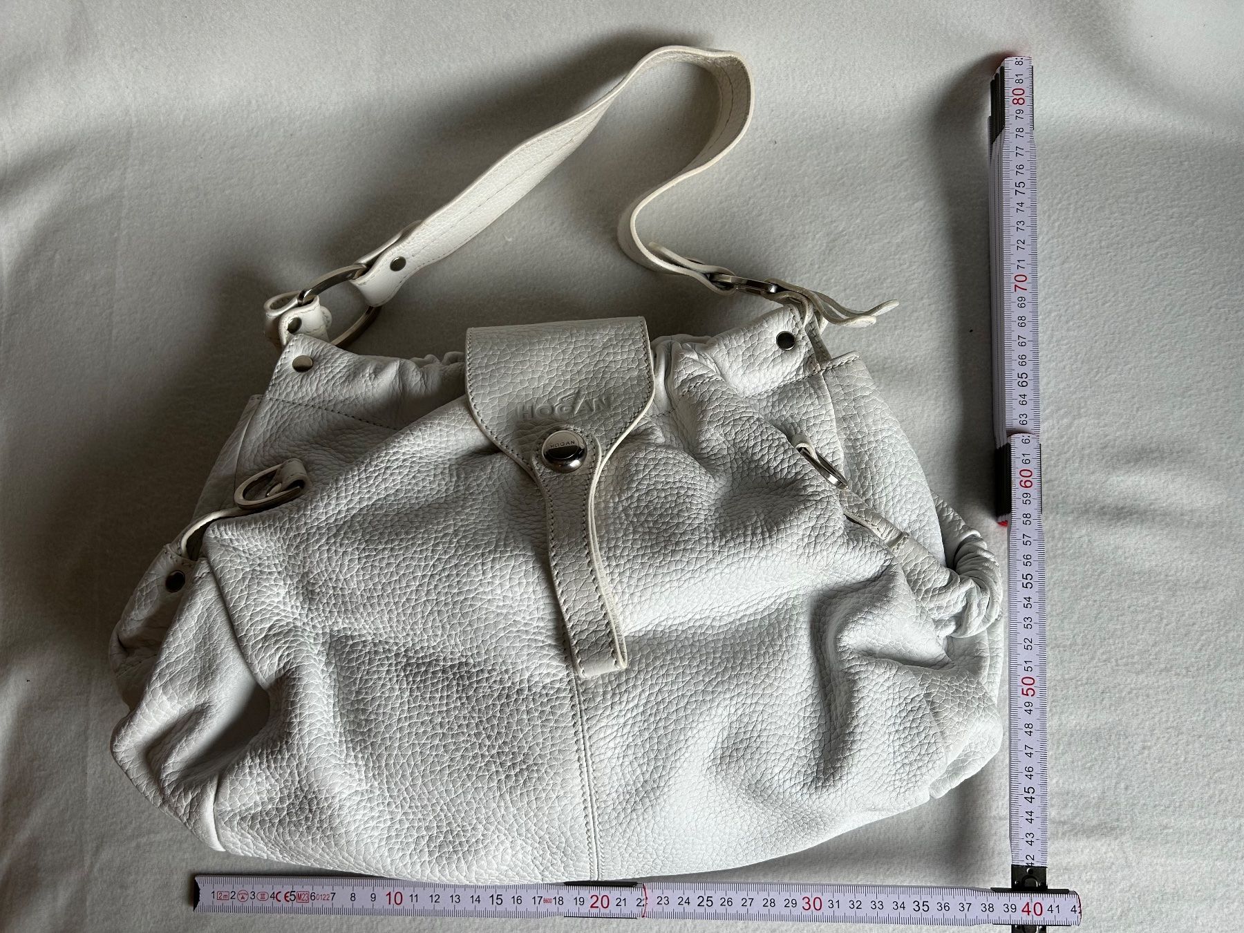 Hogan Borse da donna: Hogan weisse Leder Handtasche – Usato da Kilchberg ZH venduto da Shiraz3 3