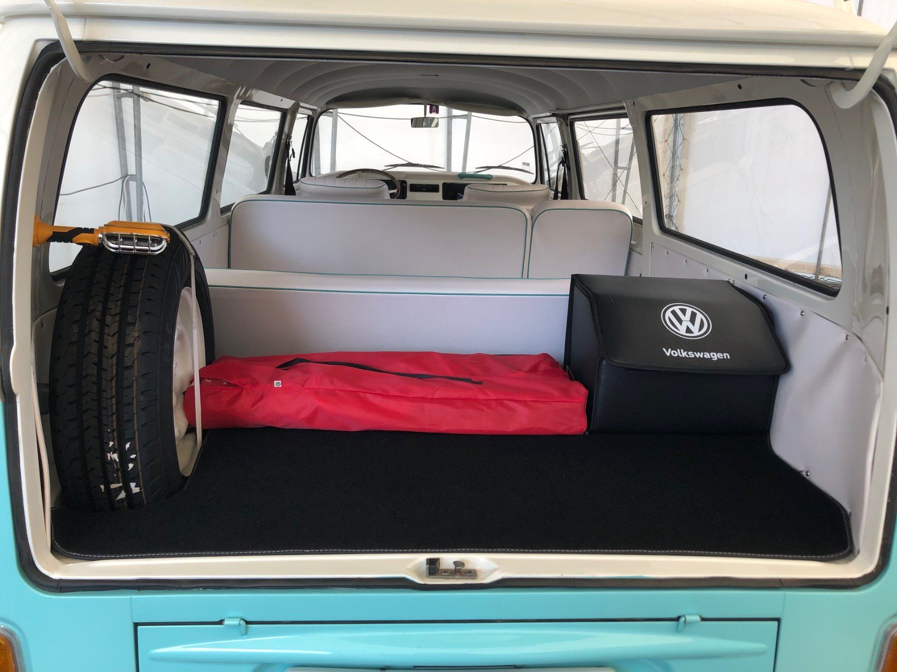 VW Autos: VW Bus T2 – D'occasion à Matzingen par Oli82 6
