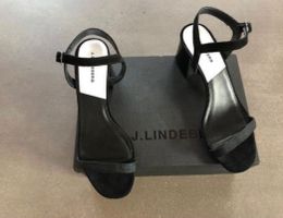 J.lindeberg sandalen