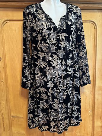Nile Kleid, neuwertig, Gr. XS