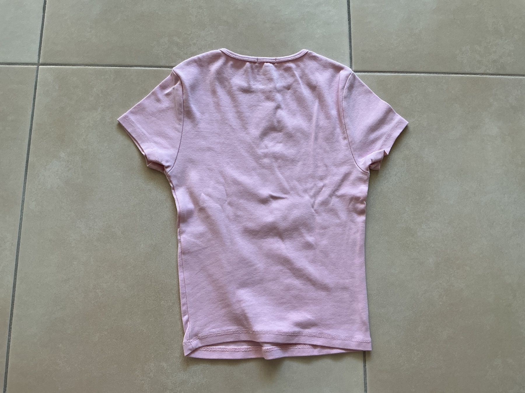 Stradivarius T-shirts: T-Shirt Stradivarius rosa – D'occasion à Frauenfeld par Stehojen 1