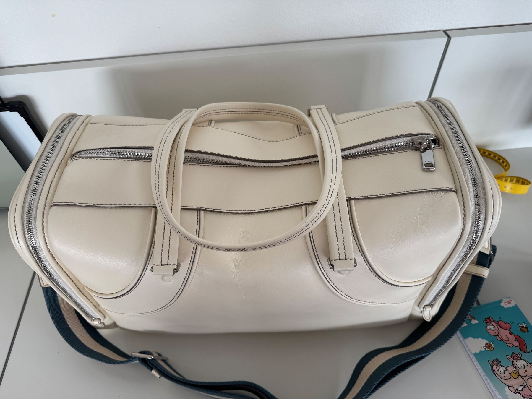Bally Borse: Bally Grosse Tasche Creme-weiss – Nuovo e nell'imballaggio originale da Volketswil venduto da praxis12