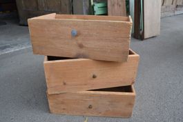 3 gleiche Schubladen Tannenschubladen