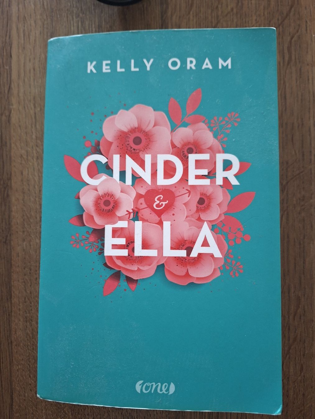Libri: 2 Bücher von Kelly Oram "Cinderella" – Usato da Rain venduto da pri_k9km 2